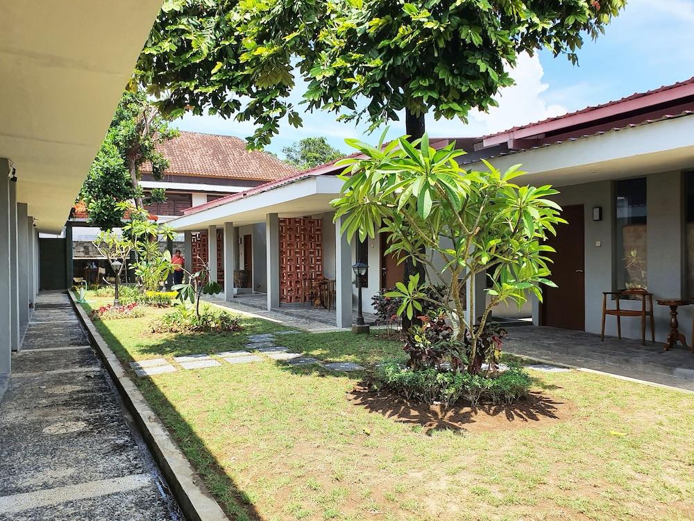 Sanur Agung Hotel Exteriör bild
